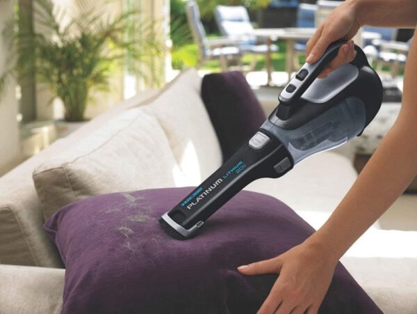 BLACK+DECKER 20V Cordless Handheld Vacuum